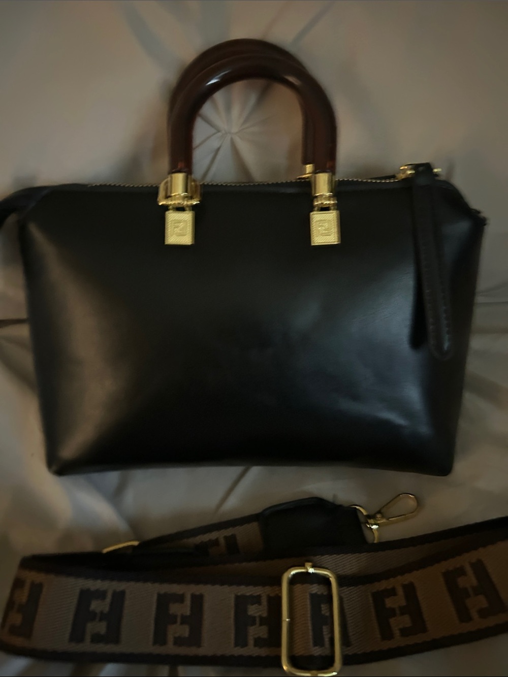 Small black Handbag - Picture 2 of 2